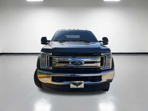 Used 2018 Ford F450 XL w/ STX Appearance Package image 2