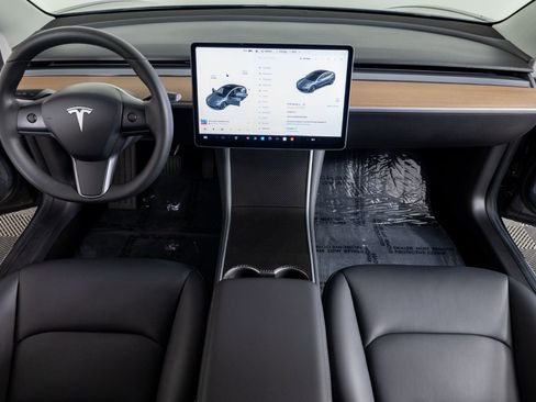 Used 2018 Tesla Model 3 Performance image 35