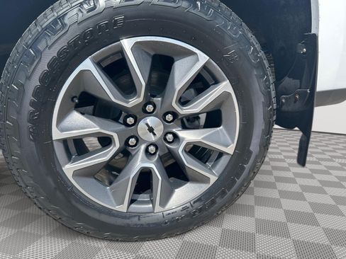 Used 2020 Chevrolet Silverado 1500 RST AWD/4WD image 20