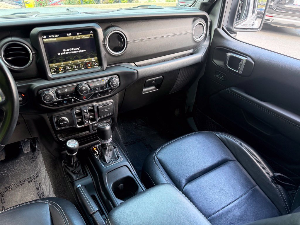 Used 2023 Jeep Wrangler Unlimited Sahara w/ Cold Weather Group AWD/4WD image 42