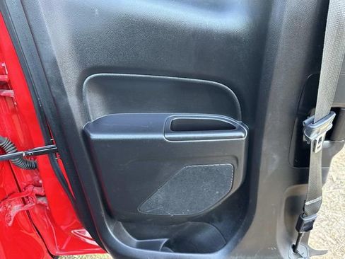 Used 2016 Chevrolet Colorado W/T w/ WT Convenience Package image 28