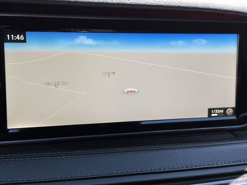 Used 2016 Mercedes-Benz S 550 Sedan image 23