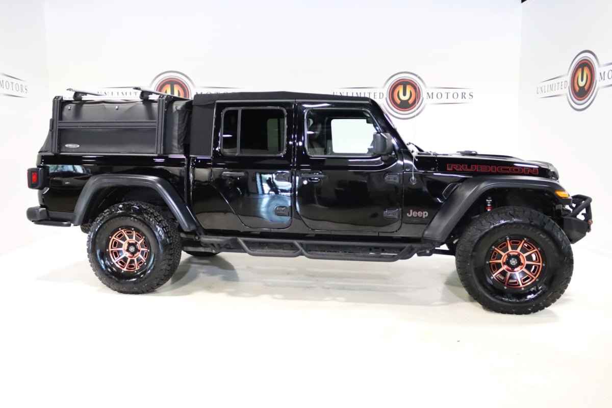 Used 2021 Jeep Gladiator Rubicon w/ Dual Top Group AWD/4WD image 45