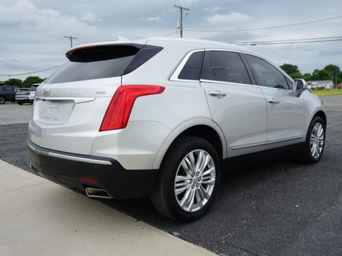 Used 2018 Cadillac XT5 Premium Luxury FWD image 5