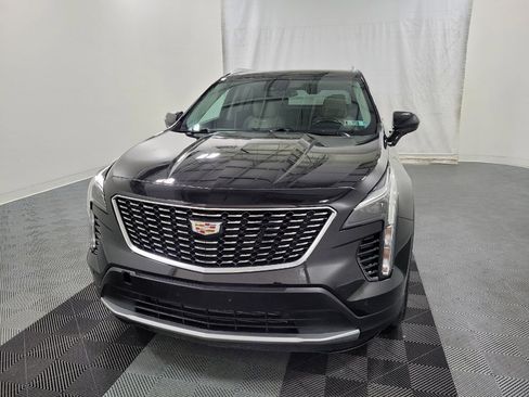 Used 2019 Cadillac XT4 Premium Luxury w/ Cold Weather Package AWD/4WD image 15