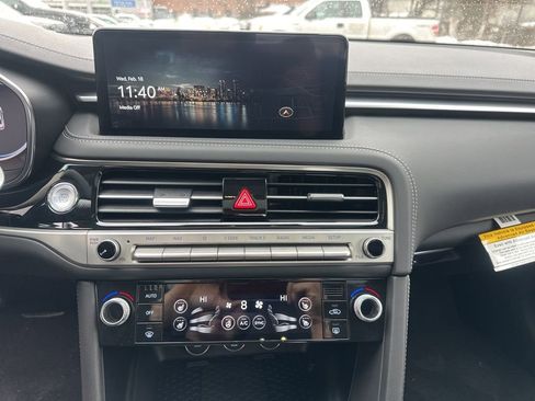 Used 2026 Genesis G70 2.5T Prestige image 15