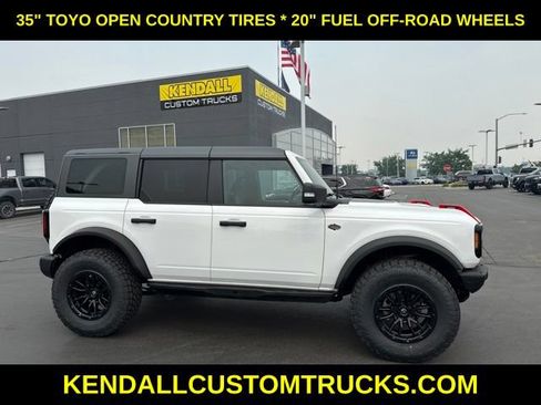 Used 2024 Ford Bronco Wildtrak AWD/4WD image 1