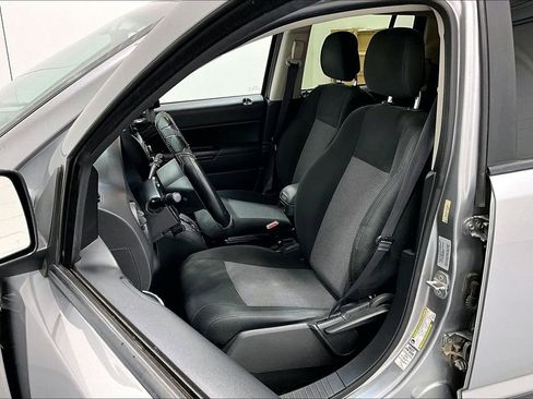 Used 2016 Jeep Compass Sport w/ Power Value Group image 31