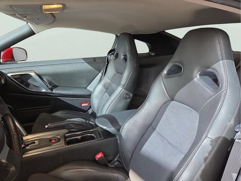 Used 2009 Nissan GT-R Premium AWD/4WD image 13