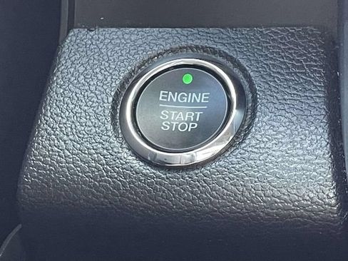 Used 2019 Ford Expedition Platinum RWD image 35