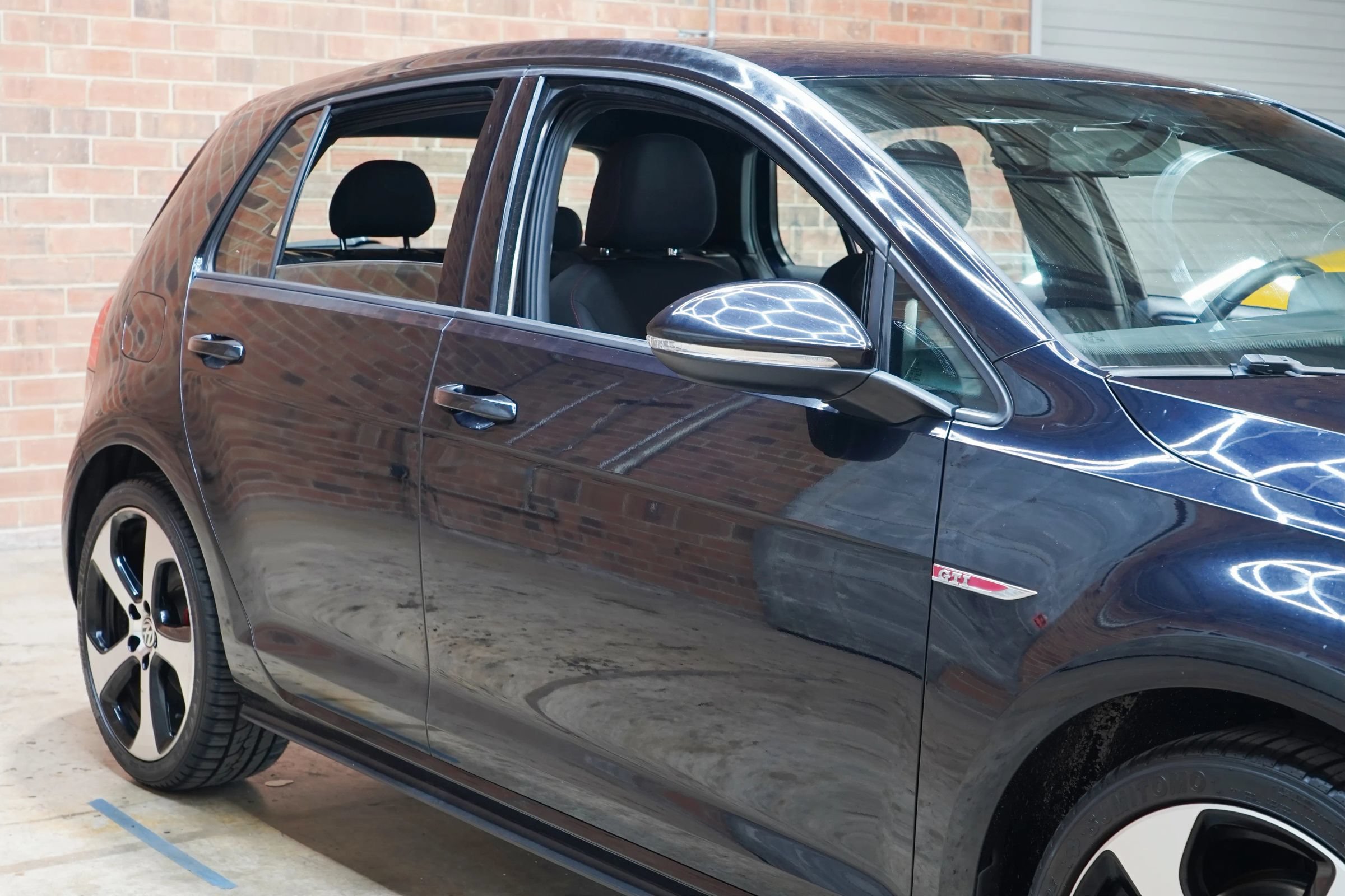 Used 2017 Volkswagen GTI S FWD image 22