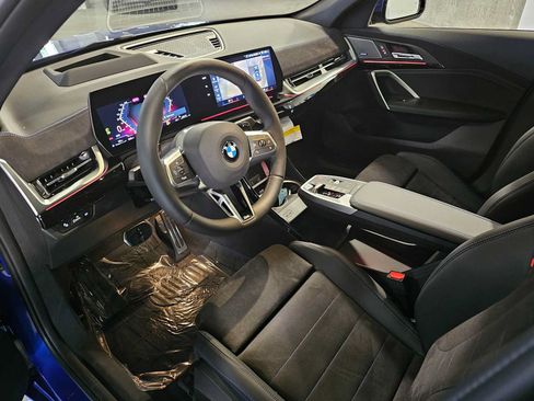 New 2026 BMW X2 xDrive28i w/ Technology Package AWD/4WD image 2