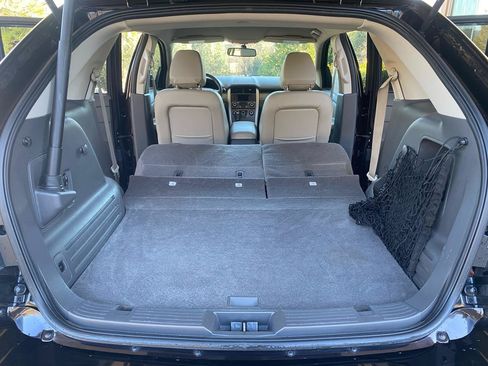 Used 2013 Ford Edge SEL FWD image 33