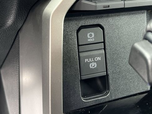 Used 2023 Toyota Tundra Limited image 30