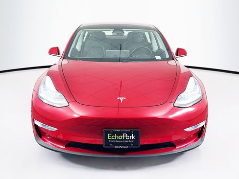 Used 2018 Tesla Model 3 Long Range image 2
