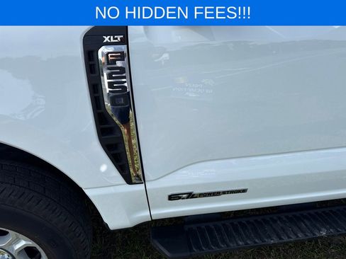 Used 2025 Ford F250 XLT AWD/4WD image 4