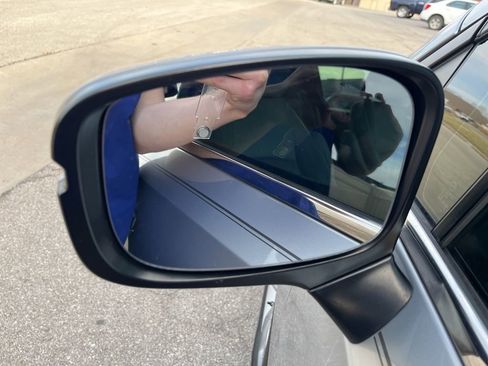 Used 2018 Honda Odyssey EX-L image 39