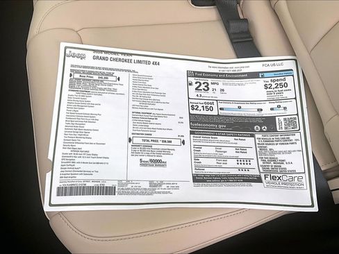 New 2026 Jeep Grand Cherokee Limited w/ Limited Altitude Package AWD/4WD image 13