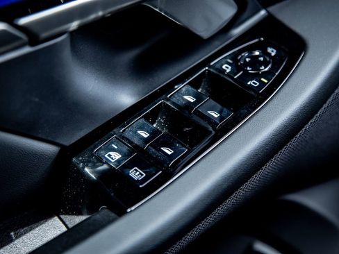 New 2026 BMW M5 w/ Carbon Package AWD/4WD image 21