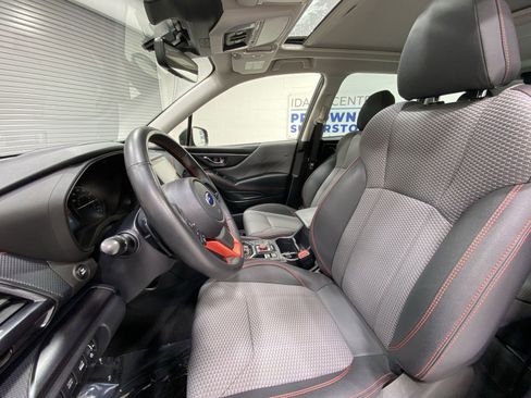 Used 2023 Subaru Forester Sport image 11