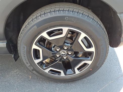 Used 2023 Ford Bronco Sport Outer Banks w/ Tech Package AWD/4WD image 7