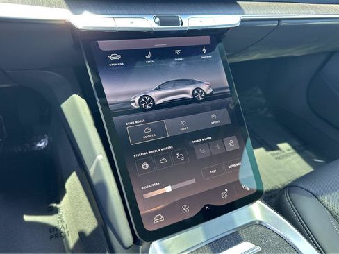 Used 2024 Lucid Air Touring AWD/4WD image 25