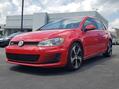 Used 2016 Volkswagen GTI S FWD image 4