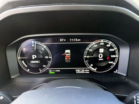 Used 2023 Mitsubishi Outlander SEL AWD/4WD image 29