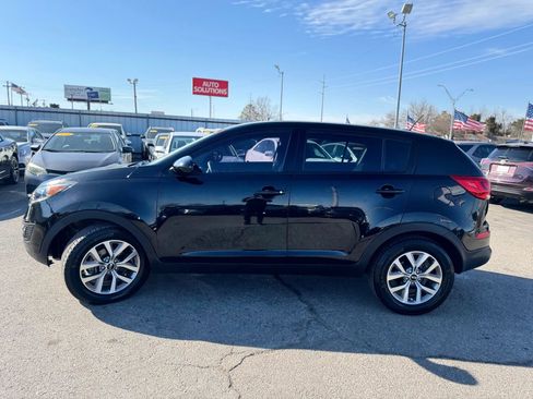 Used 2016 Kia Sportage LX image 6