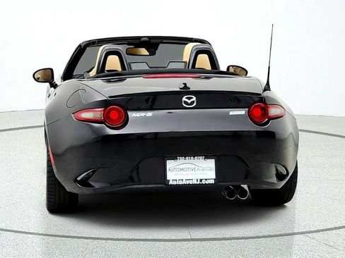 Used 2016 MAZDA MX-5 Miata Grand Touring RWD image 6