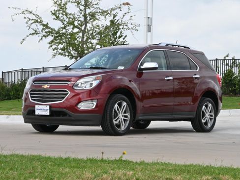 Used 2017 Chevrolet Equinox Premier w/ Enhanced Convenience Package FWD image 5