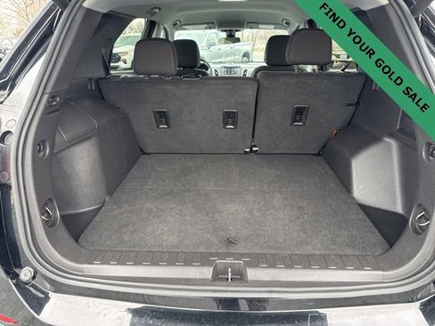 Used 2024 Chevrolet Equinox LT image 11