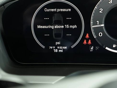 Certified 2025 Porsche Panamera 4 AWD/4WD image 15