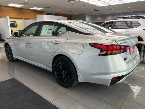 New 2025 Nissan Altima 2.5 SV w/ SV Special Edition Package image 5