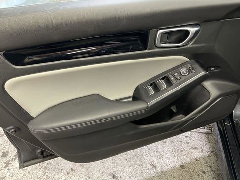 Used 2025 Honda Civic Sport Touring image 13