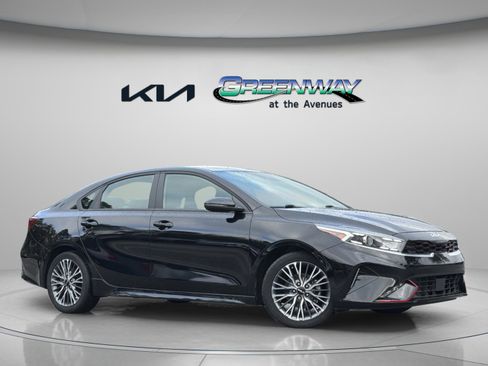 Certified 2024 Kia Forte GT-Line FWD image 2