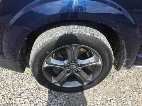 Used 2017 Dodge Journey Crossroad w/ Popular Equipment Group FWD image 9