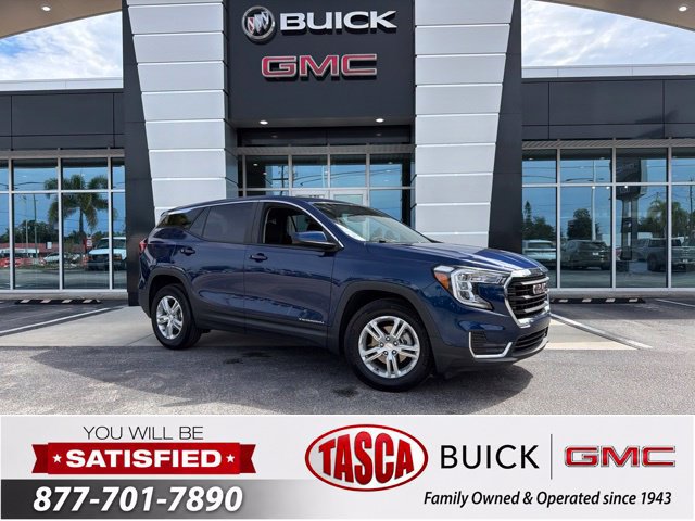 Used 2022 GMC Terrain SLE FWD image 1