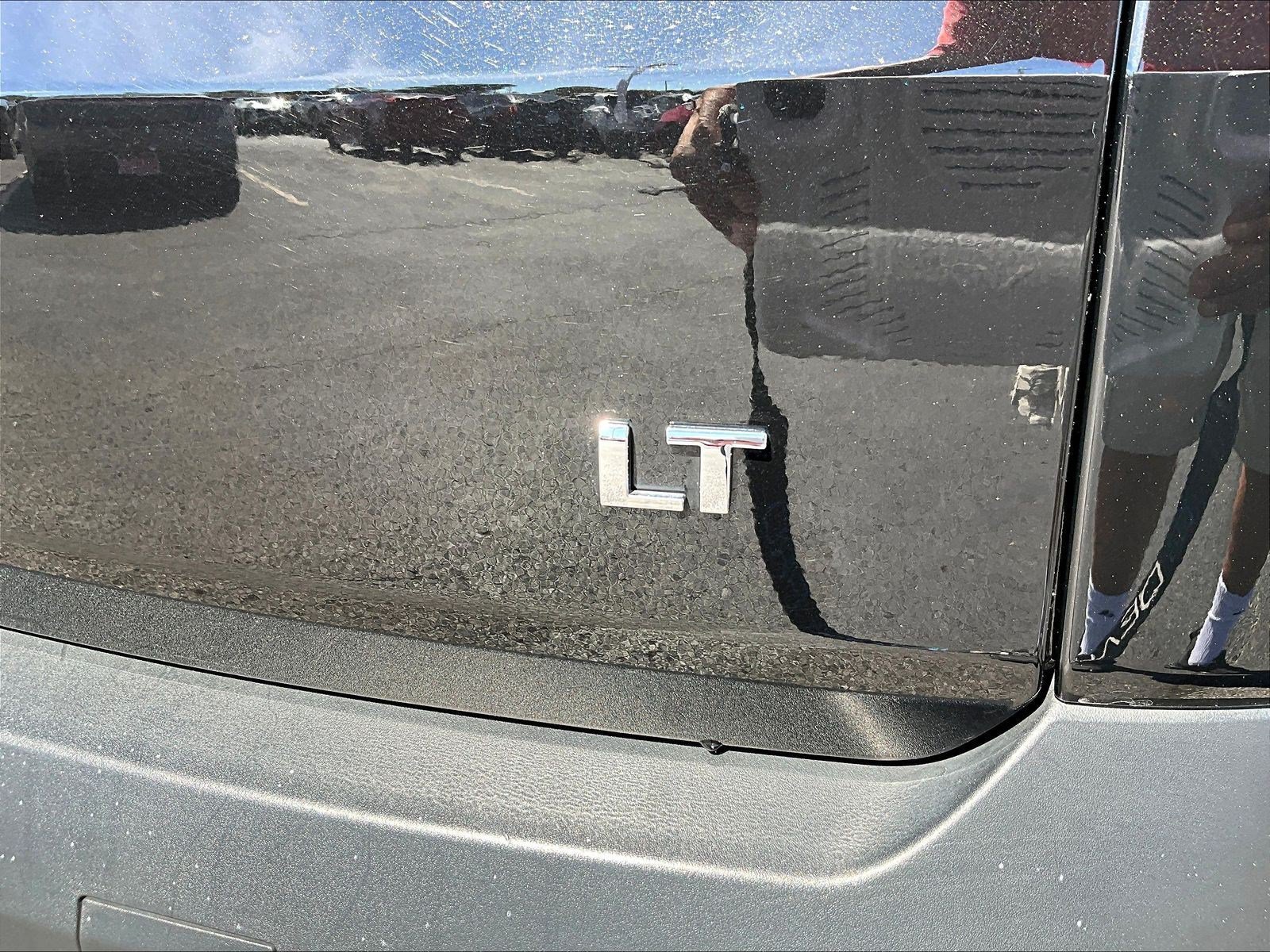 Used 2020 Chevrolet Traverse LT w/ LT Premium Package FWD image 24