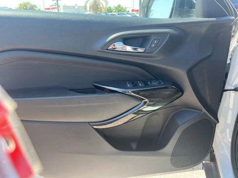 Used 2024 Chevrolet Trax RS w/ Driver Confidence Package FWD image 7