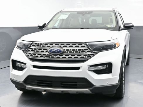 Used 2022 Ford Explorer Limited w/ Equipment Group 301A image 5