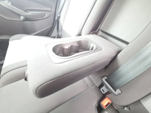 Used 2017 Ford C-MAX SE w/ Equipment Group 201A FWD image 18