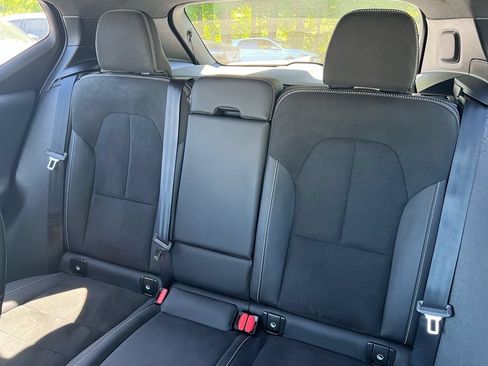 Certified 2023 Volvo XC40 Recharge Ultimate AWD/4WD image 22