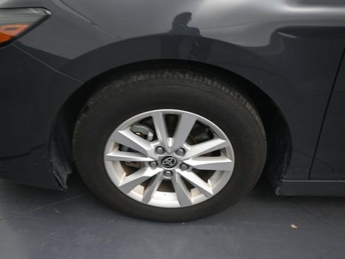 Used 2025 Toyota Camry LE FWD image 9