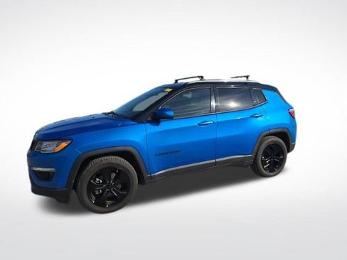 Used 2019 Jeep Compass Latitude FWD image 6