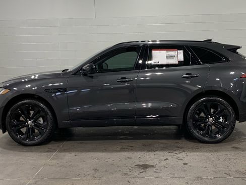 New 2026 Jaguar F-PACE R-Dynamic S image 7