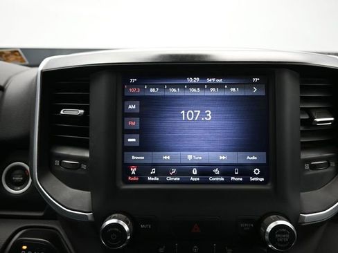 Used 2021 RAM 1500 Big Horn image 21