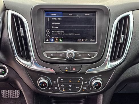 Certified 2024 Chevrolet Equinox LT image 18