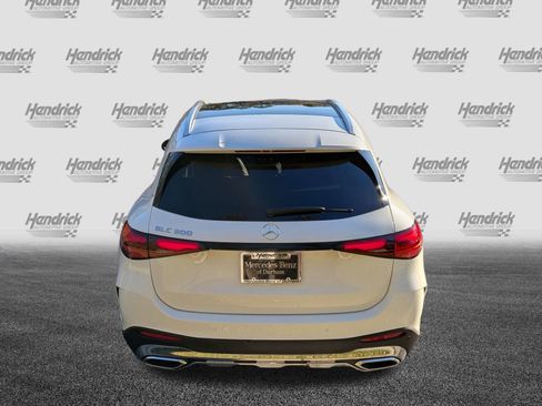 New 2026 Mercedes-Benz GLC 300 image 9