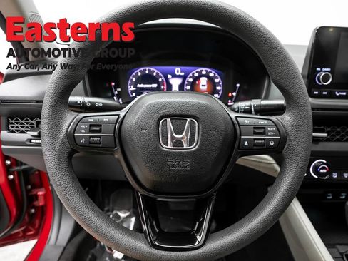 Used 2024 Honda Accord EX image 10